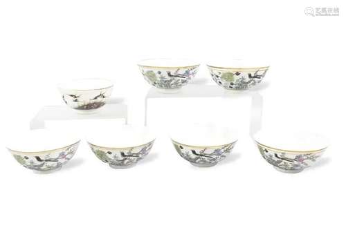 Group of 7 Famille Rose Bowls, Roc Period