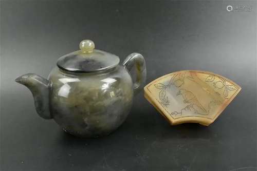 2 Chinese Agate Teapot & Ink Box