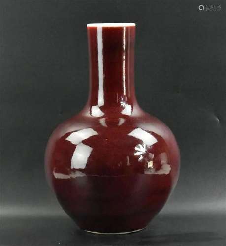 Chinese Oxblood Globalur Vase