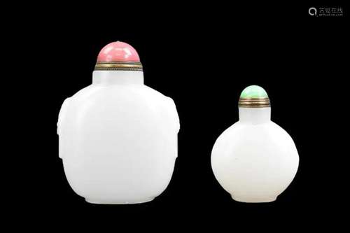 2 Chinese White Peking Glass Snuff Bottle, Qing D.