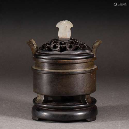 A BRONZE LIDDED CENSER