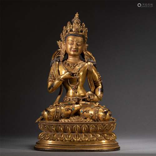 A HARDSTONES INLAID GILT BRONZE FIGURE OF BUDDHA