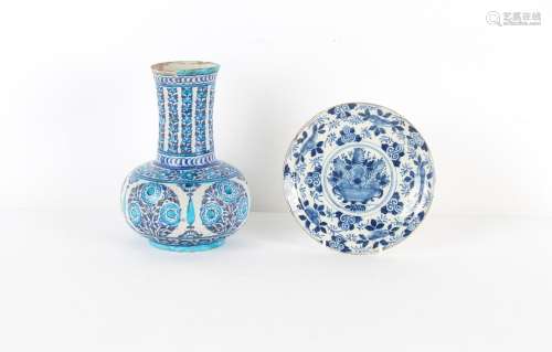 Property of a gentleman - an Iznik design bottle vase, 10.65...