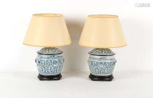 Property of a deceased estate - a pair of 19th century Chine...