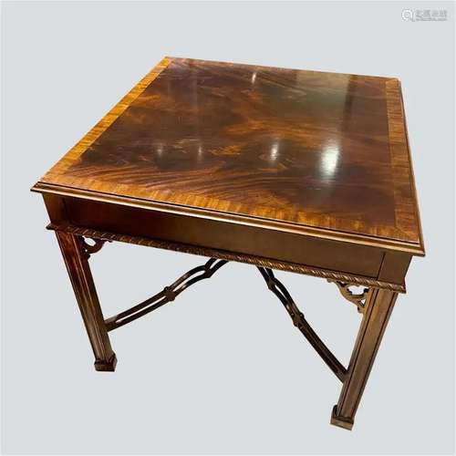 Drexel Heritage Chippendale Walnut Wood Side Table 1980s