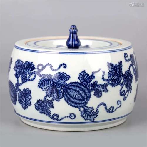Blue and White Jar and Cover with mark of Xuande Year of Min...