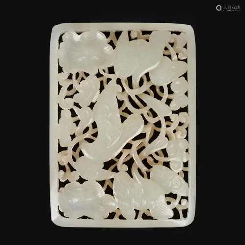 Hollowed-out carved white jade plaque, Late Qing Dynasty