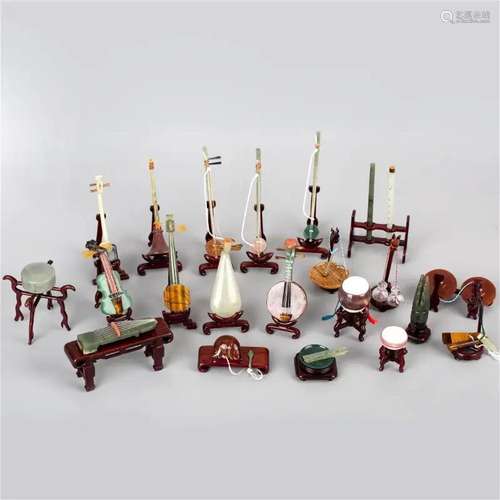 A set of jade musical instruments multiple Hetian jade instr...