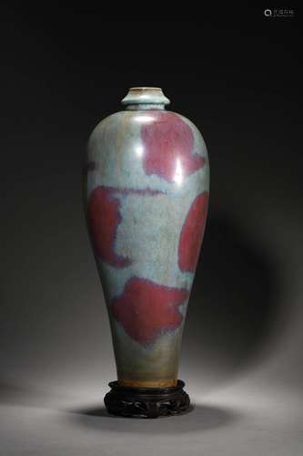 Rose and purple plum vase before Ming Dynasty