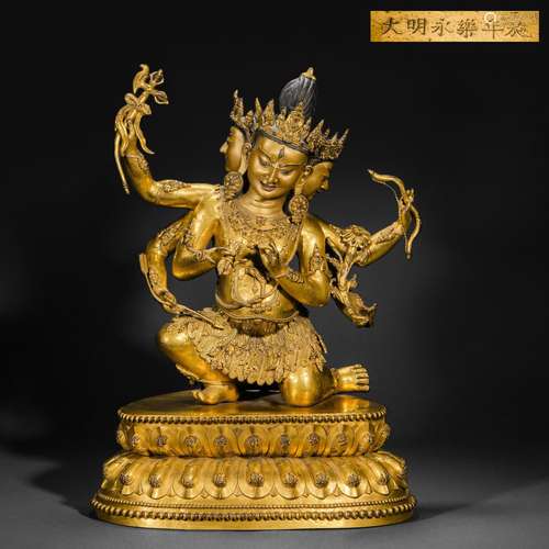 Gold-gilded three-headed Chinese Qing Dynasty<br />
Six-arme...