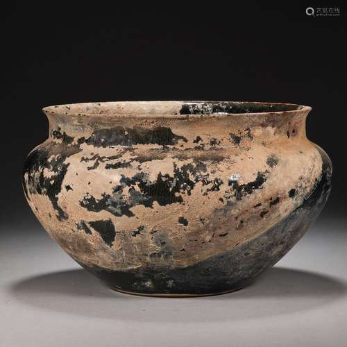 Ming Dynasty Paste Glaze Jar