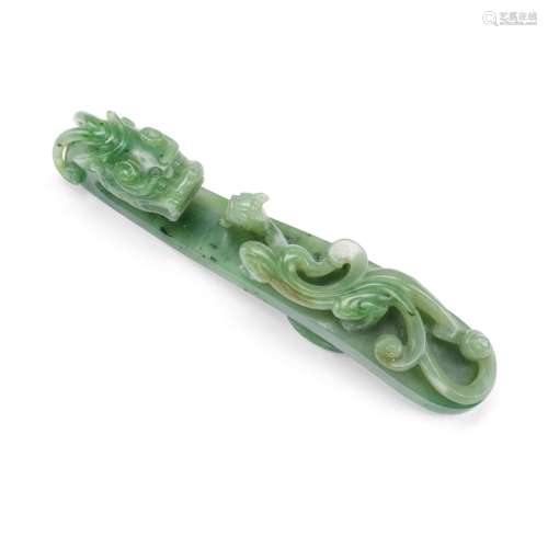 A SPINACH JADE 'CHILONG' BELT HOOK 18th/19th century