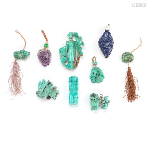 A COLLECTION OF TURQUOISE, AMETHYST AND LAPIS CARVINGS (9)
