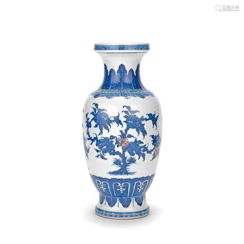 A BLUE AND WHITE AND COPPER RED 'SANDUO' VASE 18th/19th cent...