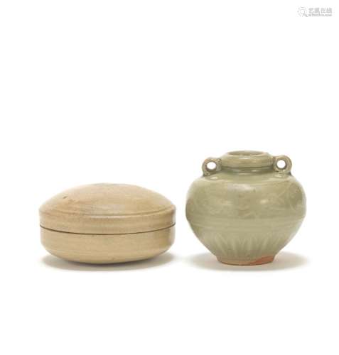 A YUE CELADON BOX AND COVER AND A CELADON GLAZED JARLET Five...