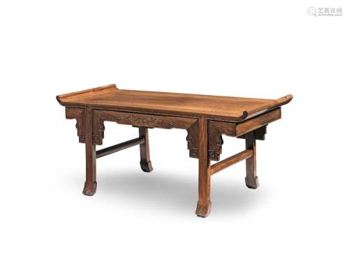 【TP】A HUANGHUALI LOW TABLE Late Qing Dynasty