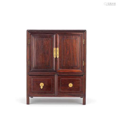 【Y】A HUANGHUALI TABLE CABINET 19th/20th century