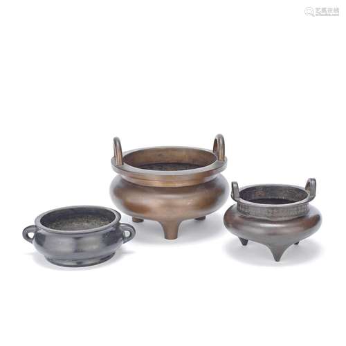 A GROUP OF THREE BRONZE INCENSE BURNERS 19th/20th century (3...