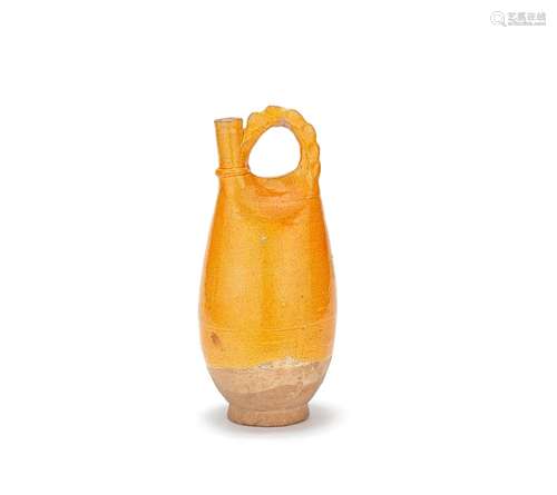 AN AMBER GLAZED FLASK Liao Dynasty (2)