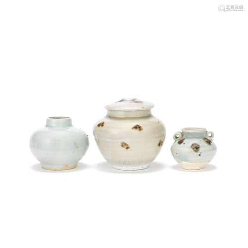 THREE QINGBAI JARS Song Dynasty (4)