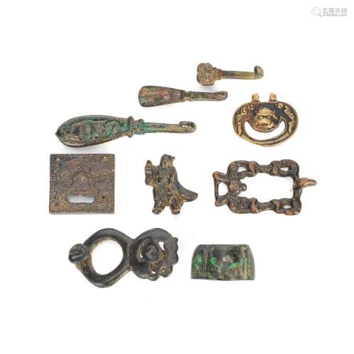 A COLLECTION OF BRONZE ITEMS Six Dynasties and later (9)