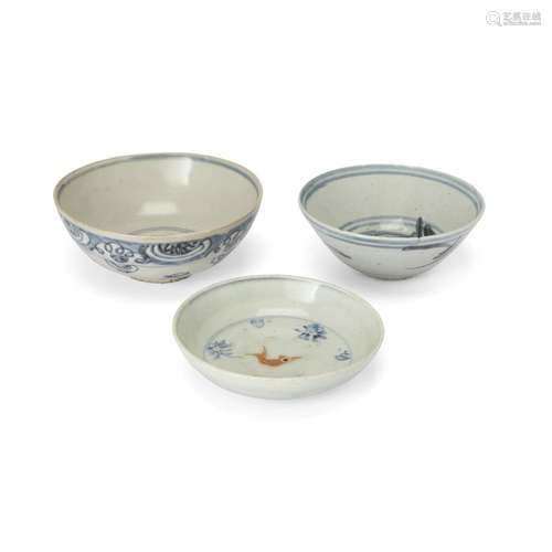 Three Chinese blue and white bowls<br />
<br />
Ming dynasty...