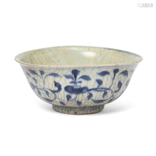 A Chinese Zhangzhou (Swatow) blue and white bowl<br />
<br /...