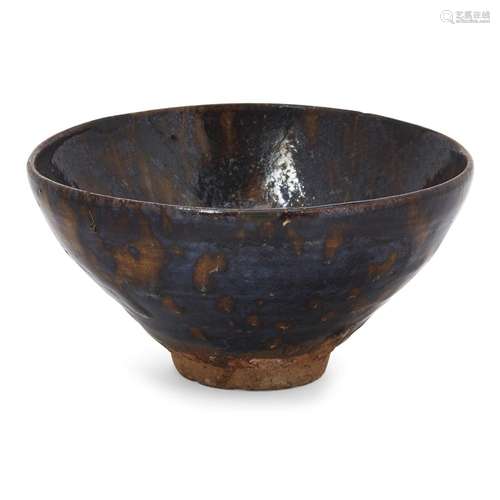 A Chinese Jizhou 'tortoise shell' bowl <br />
<br />
Song dy...