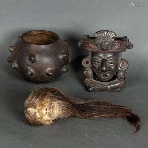 (lot of 3) South American style artifacts, comprising Peruvi...