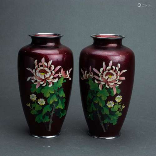 Pair of Japanese ginbari vases