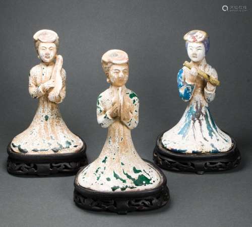 (lot of 3) Pottery figures of musicians