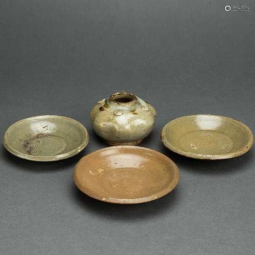 (lot of 4) Chinese celadon glazed ceramic items