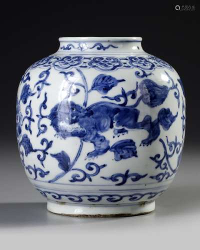 A CHINESE BLUE AND WHITE JAR, MING DYNASTY (1368-1644) OR LA...