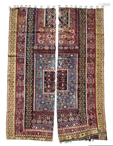 A TURKISH REYHANLI KILIM, LATE 19TH CENTURY