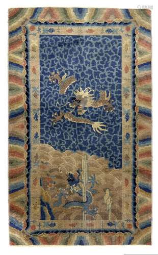 A CHINESE NINGXIA RUG, LATE 19TH CENTURY