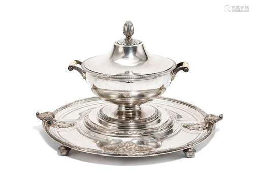 Magnificent ensemble of a tureen and a large presentoir