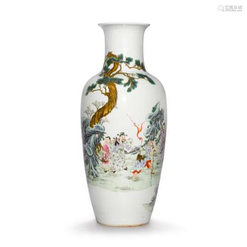 A famille-rose 'immortals' vase, Early 20th century