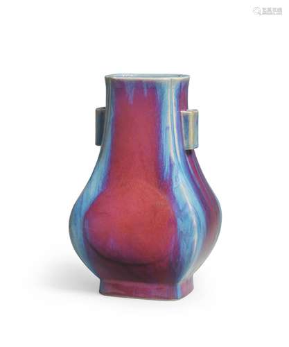 【*】A RARE FLAMBÉ-GLAZED RECTANGULAR PEAR-SHAPED VASE, HU Qia...