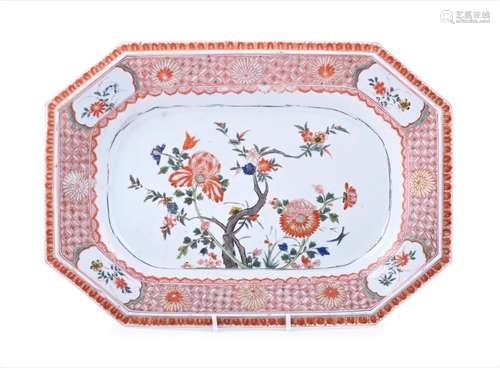 A Chinese Export famille verte serving dish