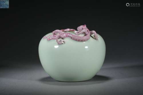 Celadon-green Glaze Chi-dragon Water Pot