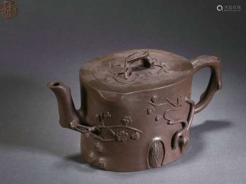 A yixing glaze plum blooms teapot