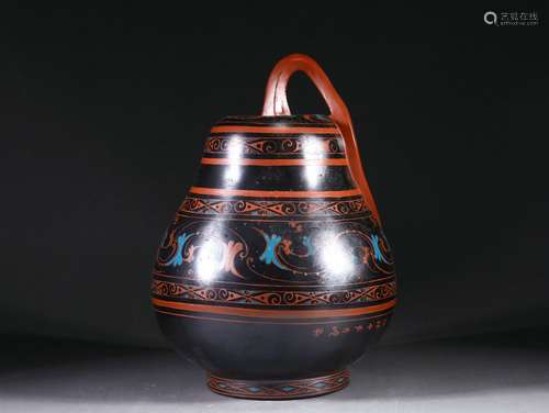 A polychrome painted lacquer vessel