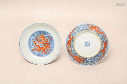 A PAIR OF FINE CHINESE BLUE AND WHITE AND IRON-RED 'DRAG...