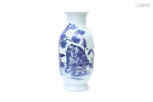 A CHINESE BLUE AND WHITE 'FIGURATIVE' VASE 清十九世紀...
