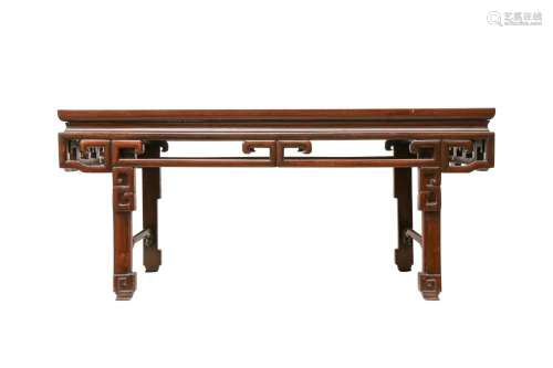 A CHINESE RECTANGULAR-SECTION LOW WOOD TABLE 木條案