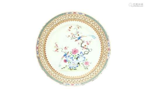A CHINESE EXPORT FAMILLE-ROSE RETICULATED 'BIRDS' DI...