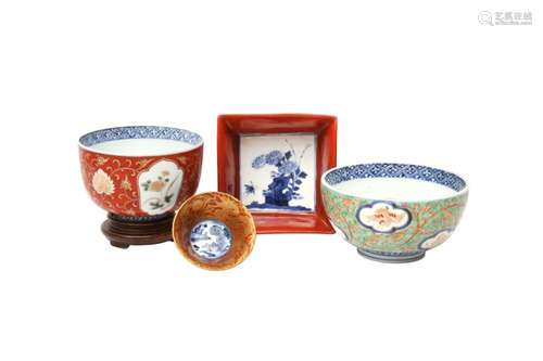 FOUR JAPANESE PORCELAIN BOWLS