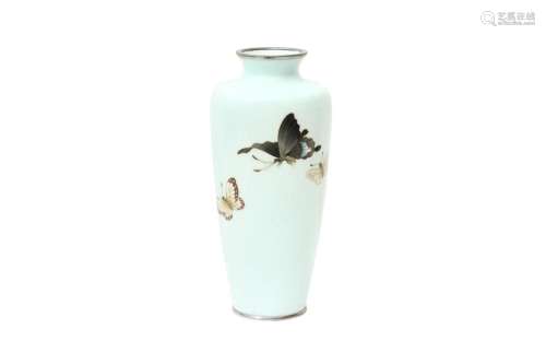 A JAPANESE CLOISONNÉ ENAMEL 'BUTTERFLY' VASE BY ANDO...