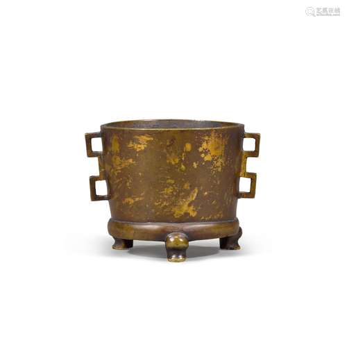 A small gold splashed censer, 17th / 18th century