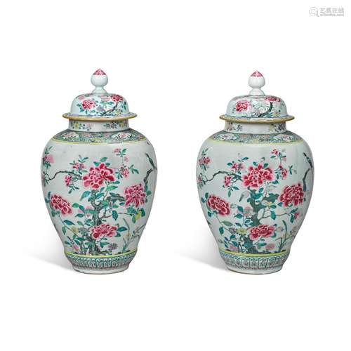 A pair of familler-rose vases and covers, Qing dynasty Yongz...